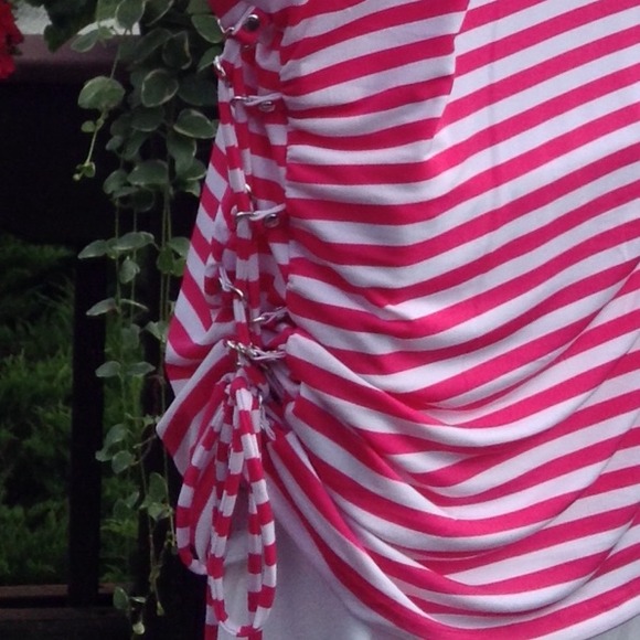 ✋Melody✋🌺Fuchsia/White MK Silver Hardware Top🌺 - Picture 4 of 4