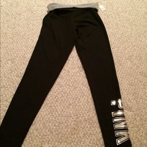 VS black w/ grey top yoga pants! 💙😄