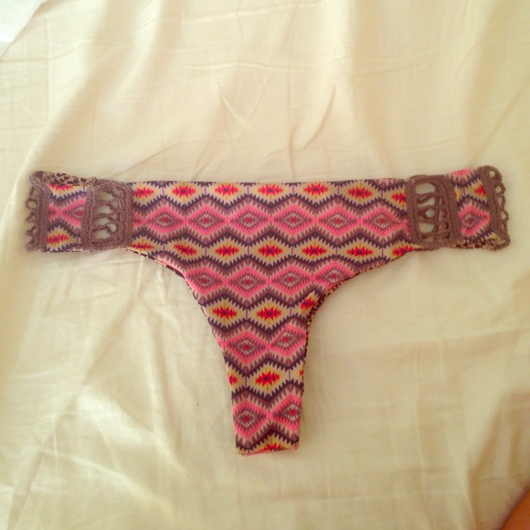 Sold!Acacia swimwear tanzania bottom Navajo