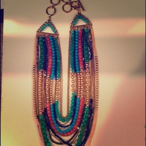 Stella and Dot Sahara Bib Necklace