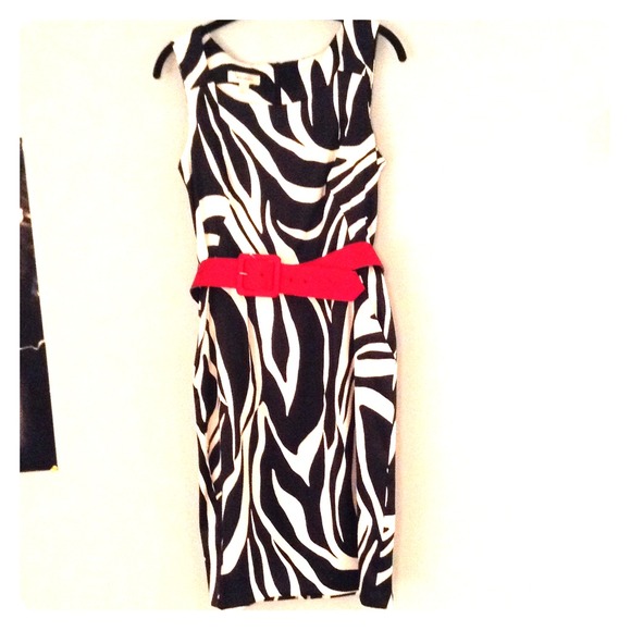 NWOT Black and white pattern dress