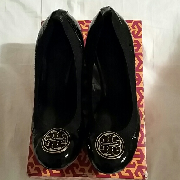 Black Patent Wedges