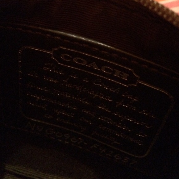Authentic coach wristlet - Picture 2 of 2