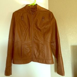 SALE 🎉 Leather jacket