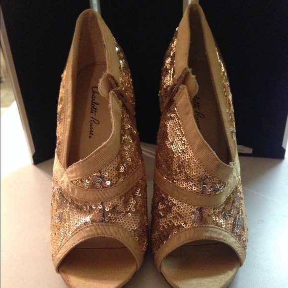 Gold shoes
