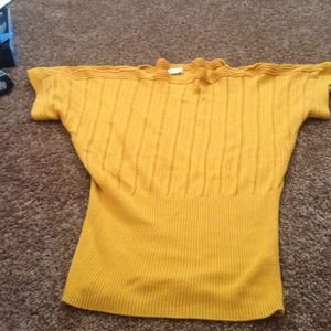 Mustard yellow sweater top
