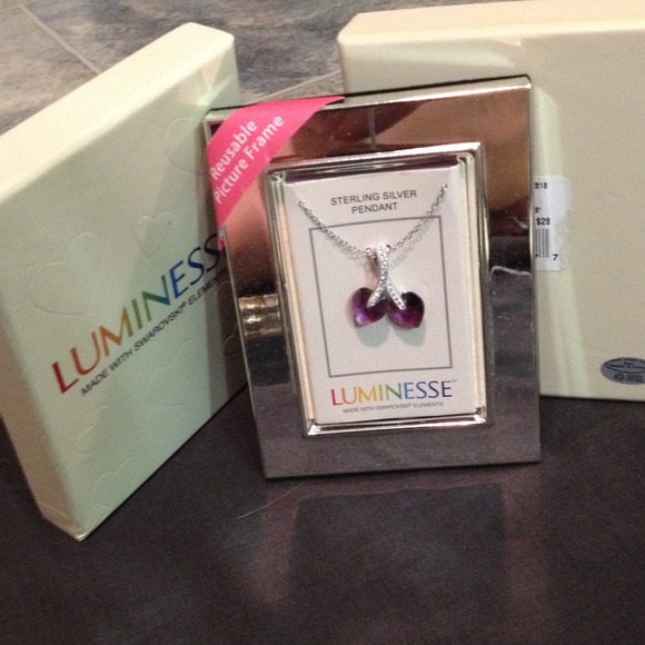 luminesse Accessories - Necklace and picture frame