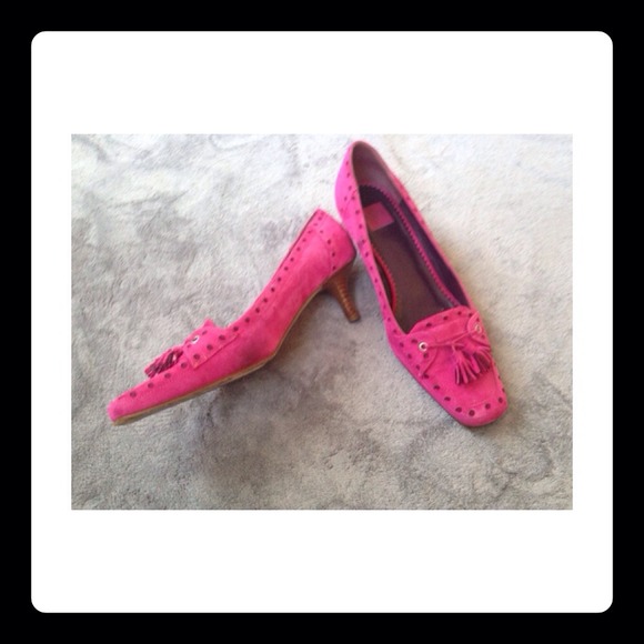 Fuchsia Coach Kitten Heels.