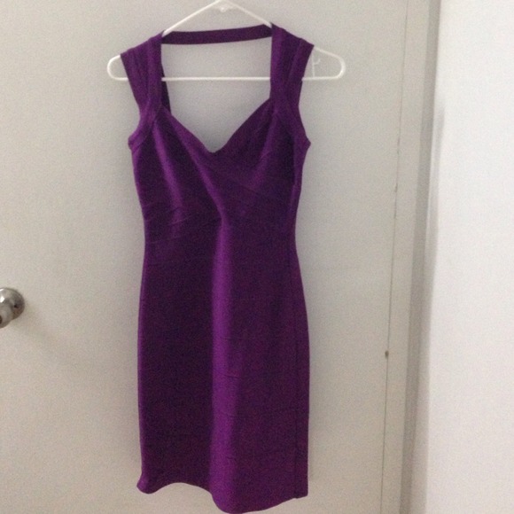 Herve Leger Sarai magenta halter sweetheart dress