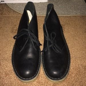 Women's Black leather CLARKS