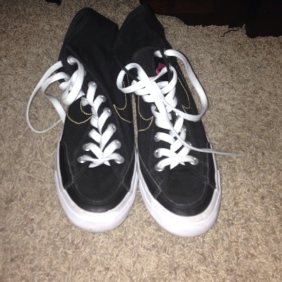 High Top Nikes