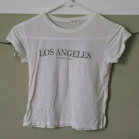 🚫 SOLD 🚫Brandy Melville LA Crop Top