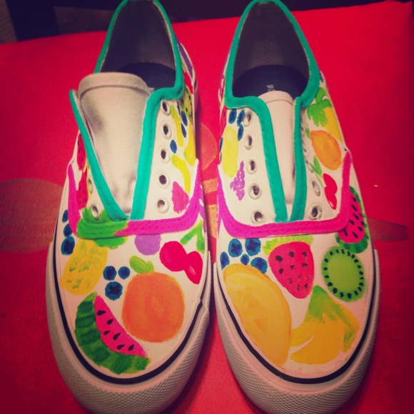 Hand painted fruit shoesss! - Picture 1 of 1
