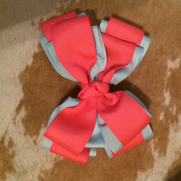 home made baby blue and pink bow