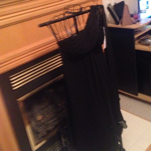 Bill Levkoff design black evening gown - Picture 4 of 4