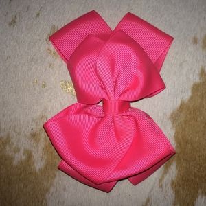 Pink bow!