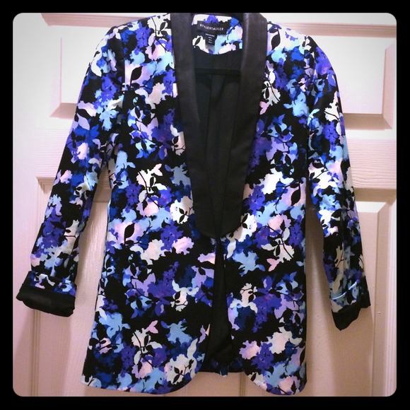 Style stalker for Saks Fifth Avenue blazer - Picture 1 of 3