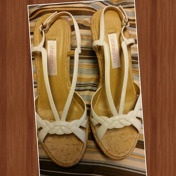 Xhilaration Taylor White & Cork Wedges