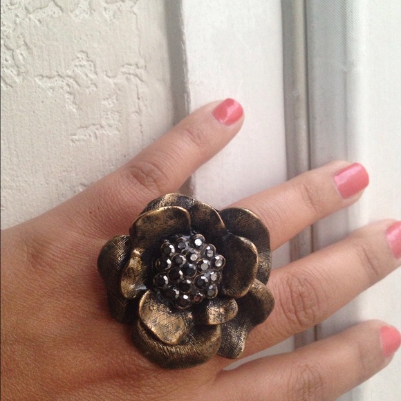 Ring never worn