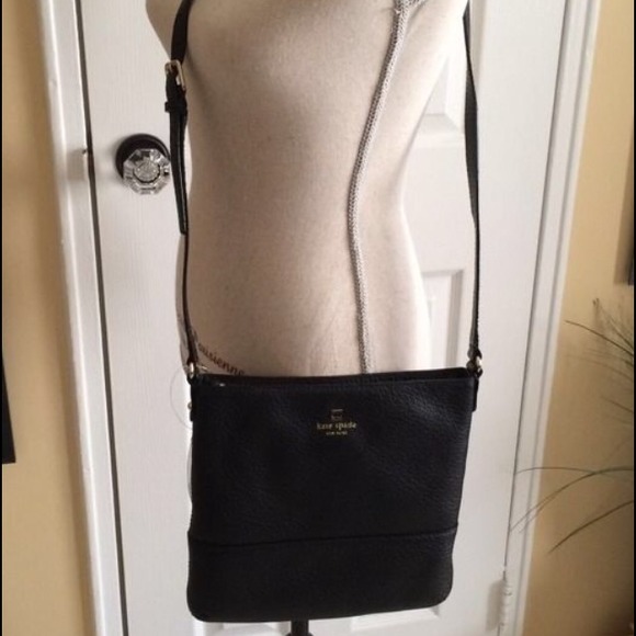 ❌SOLD❌Kate Spade Cora Southport Ave Crossbody bag! - Picture 2 of 4