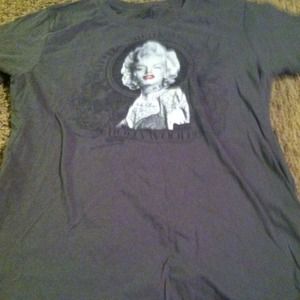 Marilyn Monroe top