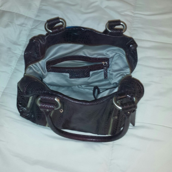 Handbag - Picture 2 of 2