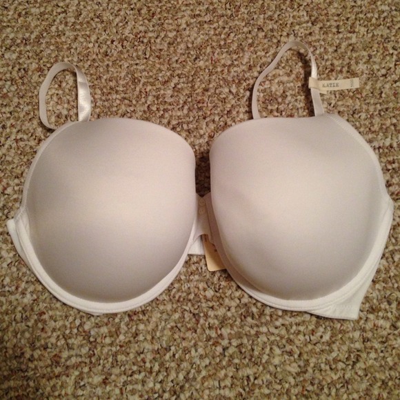 White Aerie Bra Size 38DD