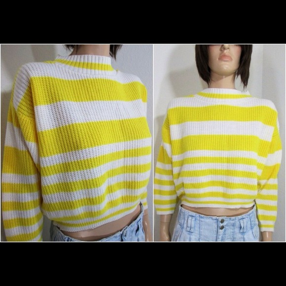 Vtg Yellow & White Stripped Crop Sweater S/M