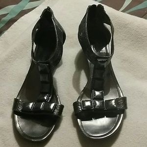 Adorable Deep Shiney Silver Sandals