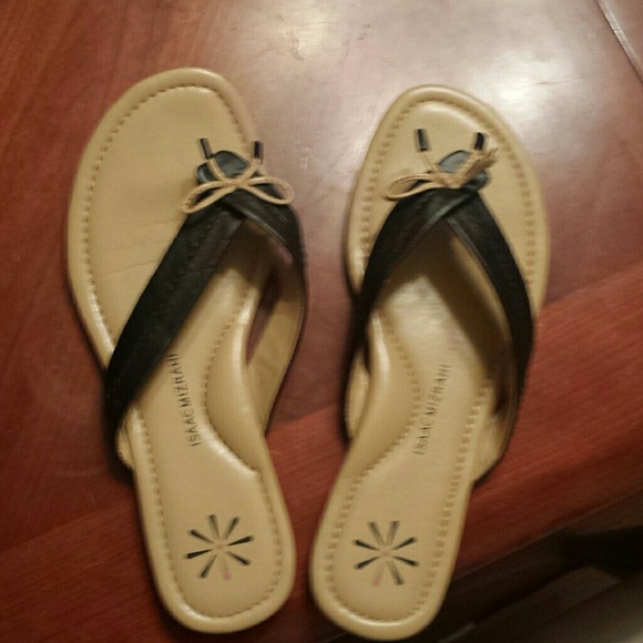 BUNDLE @marthaperez14 Isaac Mizrahi sandals