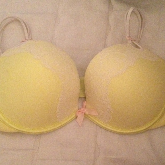 Victoria secret bra