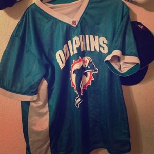 ❌SOLD IN A BUNDLE❌VINTAGE DOLPHINS JERSEY