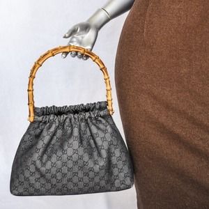 PRICE REDUCED‼️💲Gucci handbag w bamboo handles