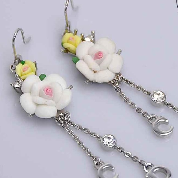Christian Dior flower earrings