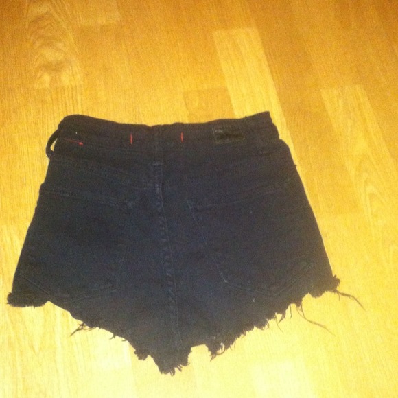 Urban Outfitters High Wasted Shorts - Picture 1 of 4