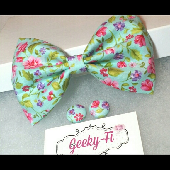Blue Floral Hair Bow w/ Matching Earrings - Picture 1 of 2