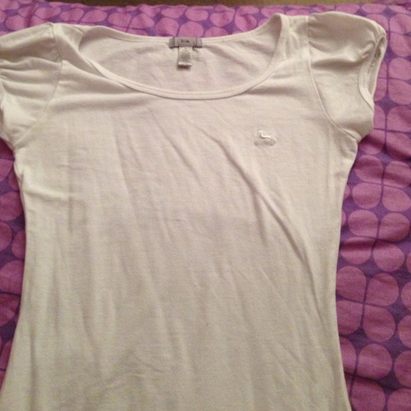 White shirt - Picture 1 of 1