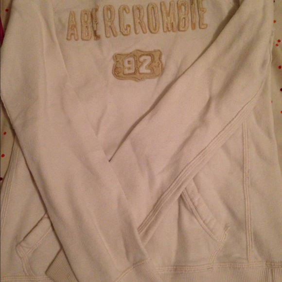 Ambercrombie sweater - Picture 3 of 3