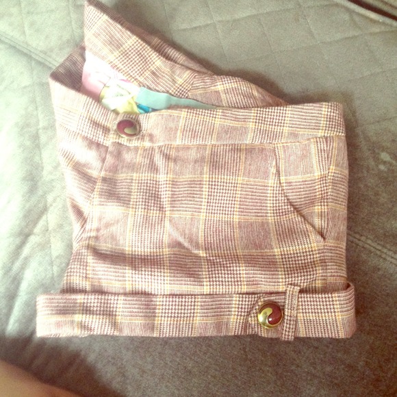 Like new wool Johnson shorts!
