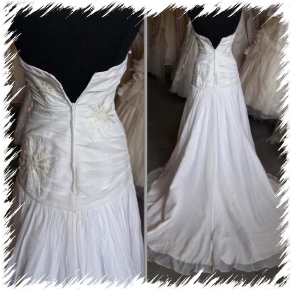 Sold on mercuri - Picture 3 of 4