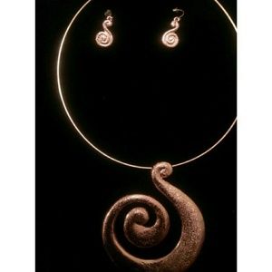 2pc Swirl Necklace Set