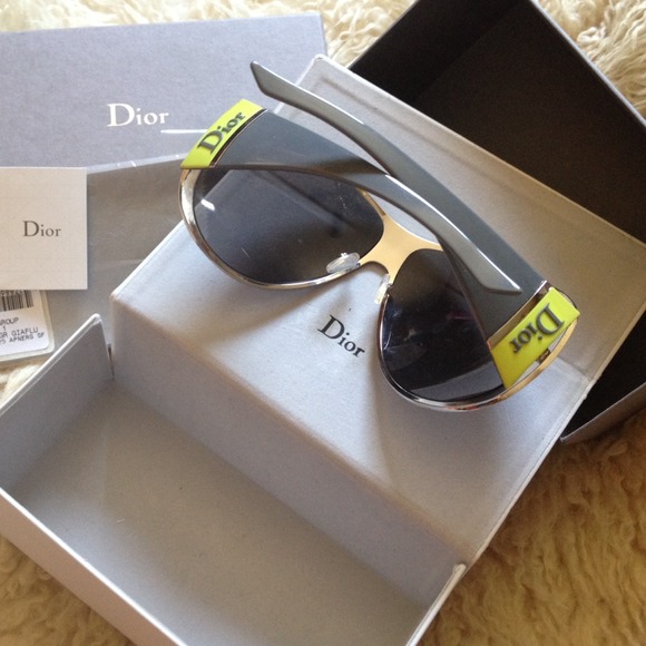 SALE!!New authentic christian dior sunglasses