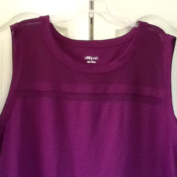 ❌sold❌Peplum top - Picture 2 of 3