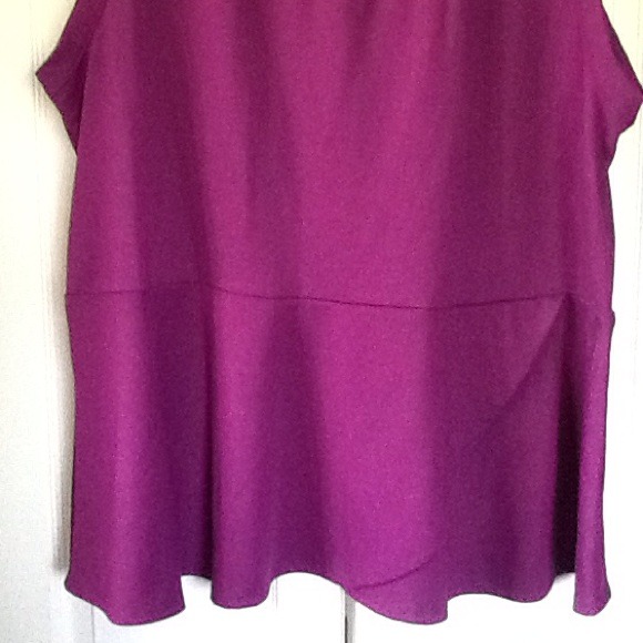 ❌sold❌Peplum top - Picture 3 of 3