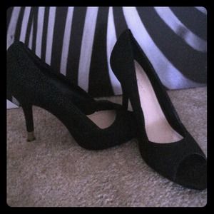 BCBG stunning stilettos