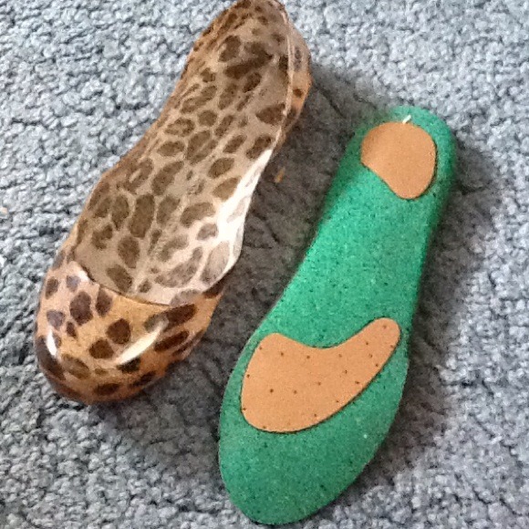 🚫sold🚫 Dav rubber shoes - Picture 3 of 3