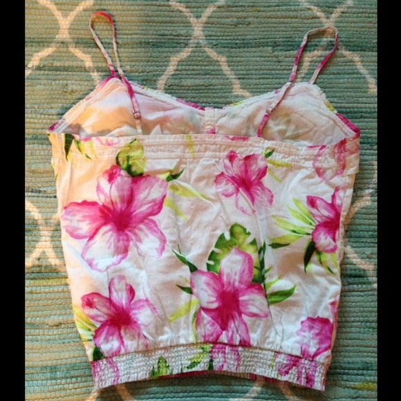 Floral Hollister Top - Picture 2 of 3