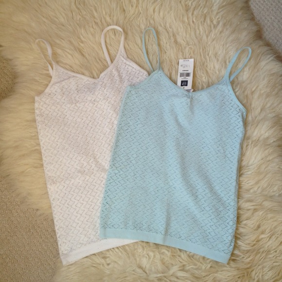 💐Bundle💐two GAP cami⚡new⚡☀Sold☀