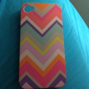 Chevron iPhone 4 case