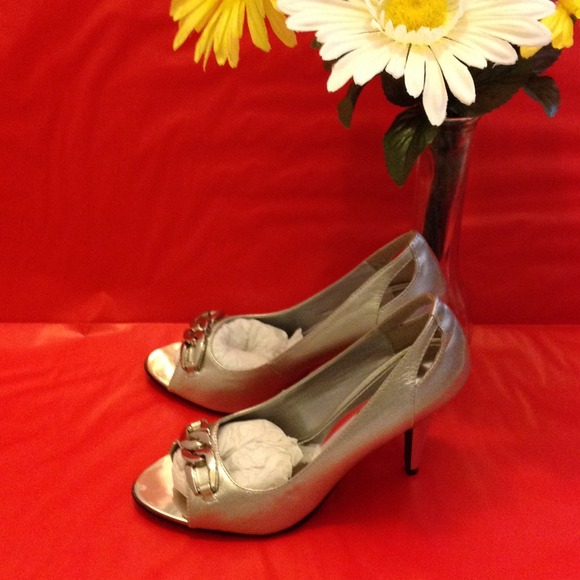 Silver Pumps